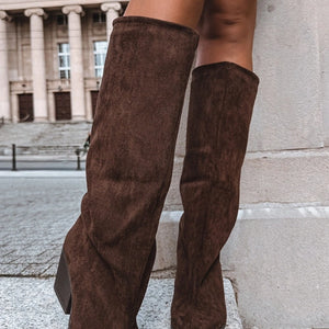 Ilgaauliai Seteva Suede